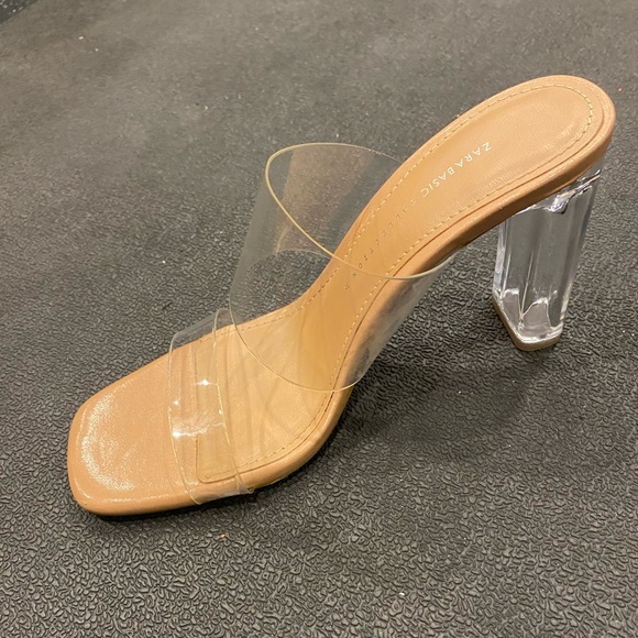 Zara clear strappy vinyl heeled sandals 6.5 like new - Picture 5 of 12